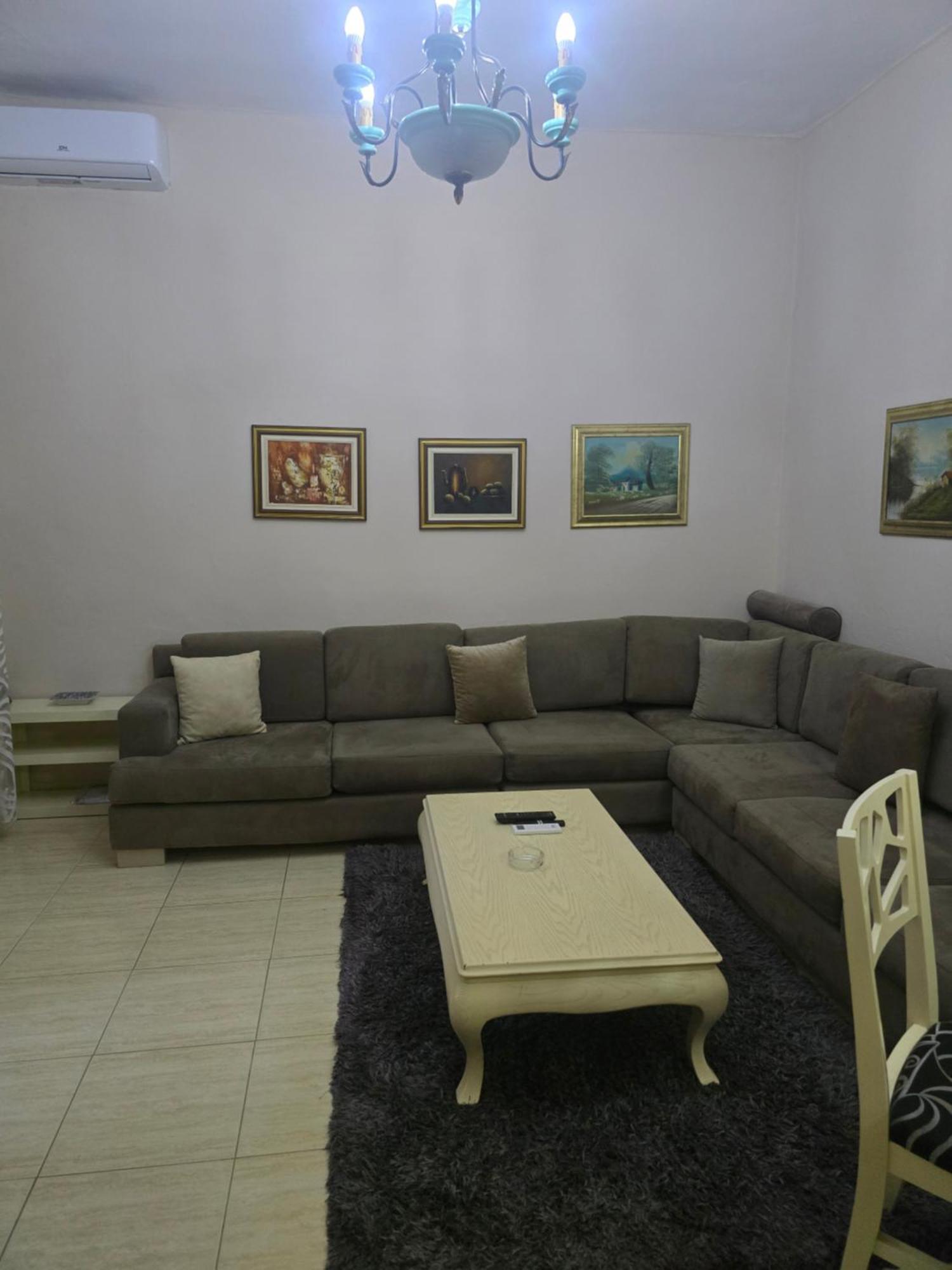 Joel House *