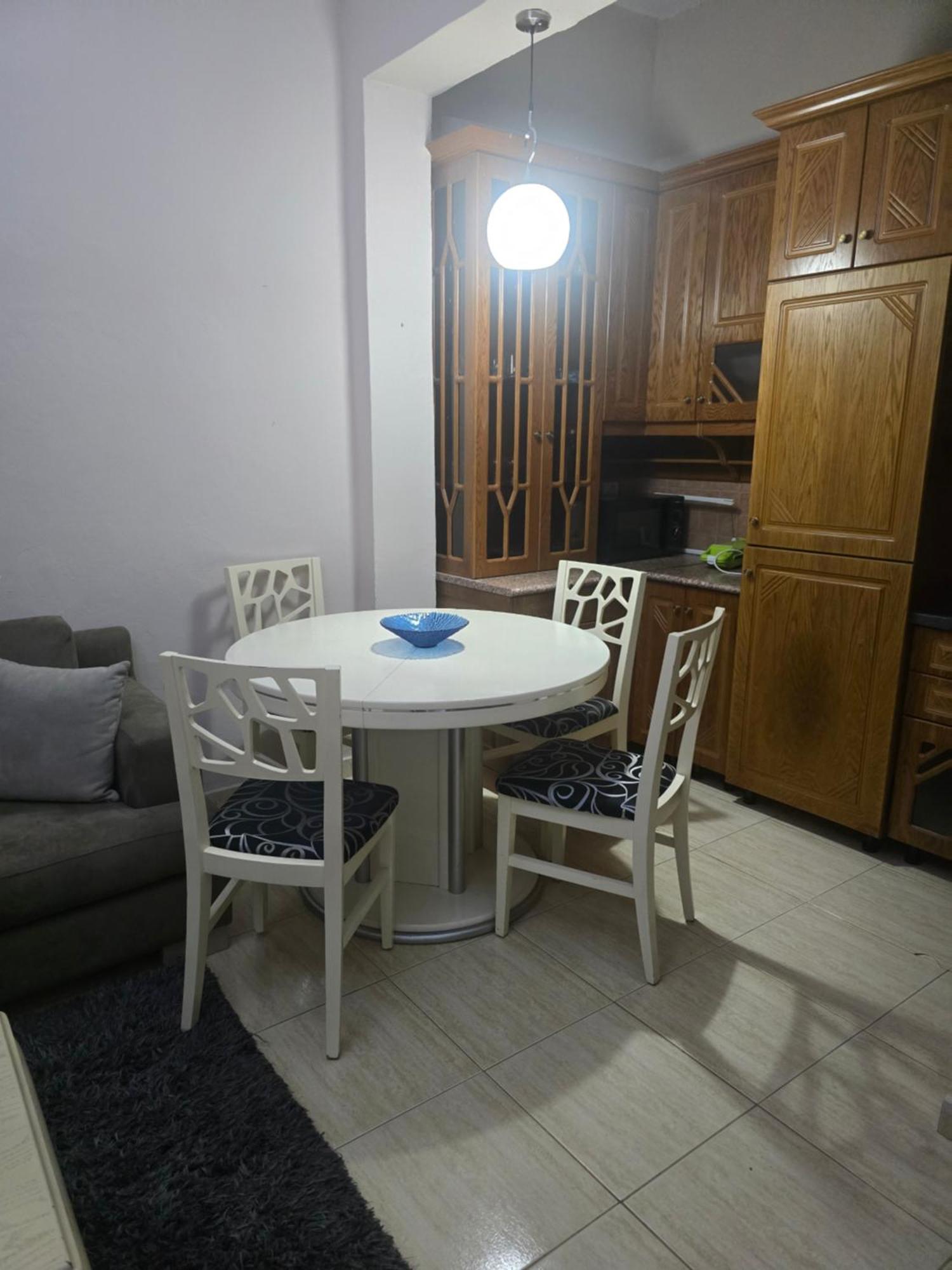Appartement Joel House *